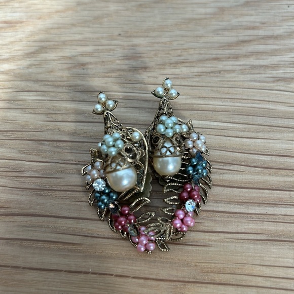 Vintage beaded earring leaf shape - Picture 11 of 11